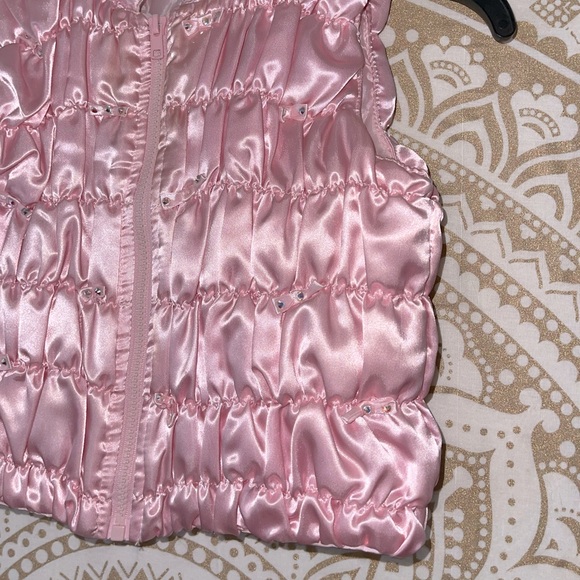“KIDS HEADQUARTERS” GIRLS PINK ZIP-UP PUFFER VEST WITH BOWS & RHINESTONES SIZE 5 - Picture 3 of 6